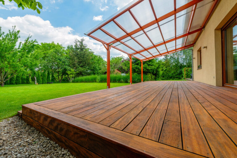 Custom Decks & Patios: Building the Perfect Foundation for Outdoor Fun